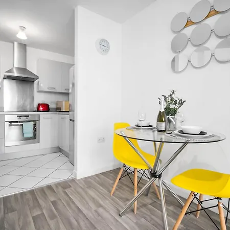 Large Centre - Balcony - Free Wifi & Netflix 85s Apartman Birmingham